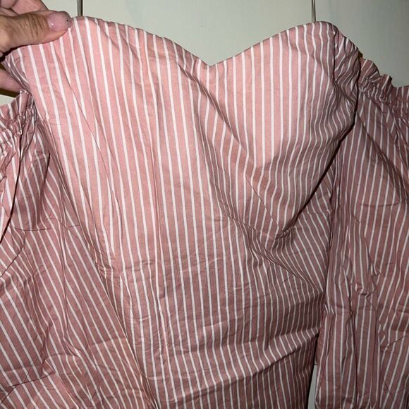 Sugar lips  dusty rose off the shoulder shirt Large NWTS - Picture 9 of 9